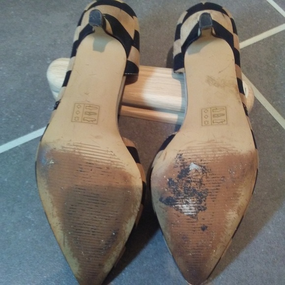 Sole Society Jenn Heels Black & Camel Pumps Size 6.5 - Picture 4 of 7